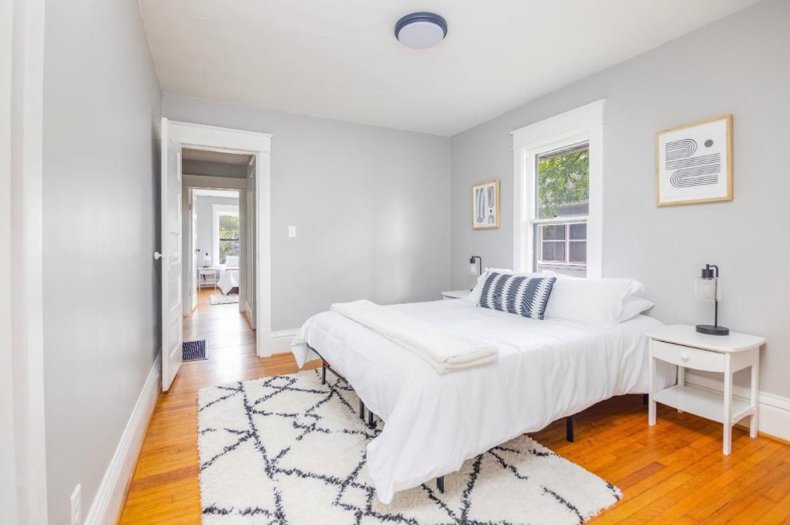 Spacious 2 Bedroom Home Near Ingersoll & Downtown Des Moines Kültér fotó